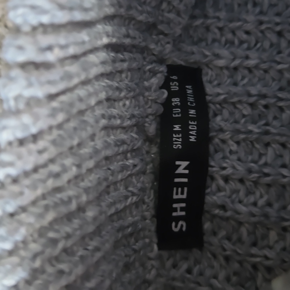 Sweater - Picture 3 of 3